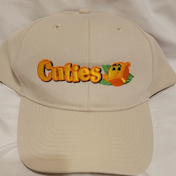 Hat - Picture 4 of 4